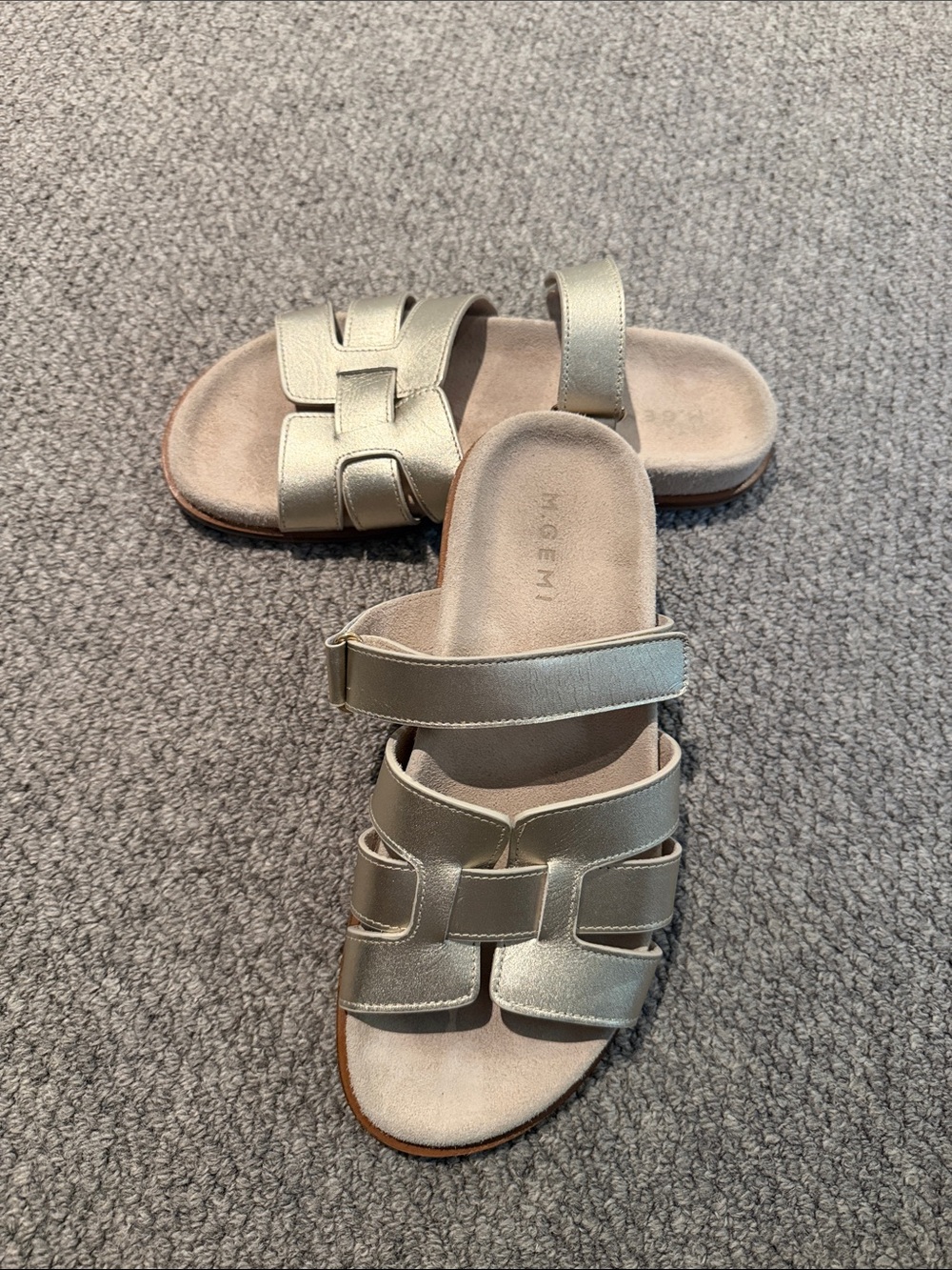 Gold M. Gemi slide sandal